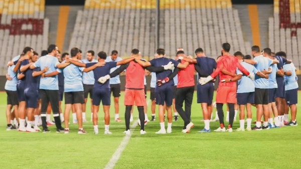 كامل أبو علي يدعم معسكر المصري استعدادًا لمواجهتي الأهلي وزد بطولتي الدوري وكأس العاصمة