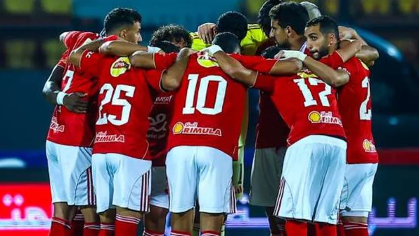 لاعب سوبر.. تحرك جديد داخل القلعة الحمراء لتدعيم مركز الظهير الأيسر