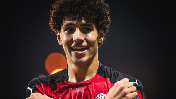 لخدمة الدفاع.. الأهلي يفتح ملف التعاقد مع عمر فايد في الميركاتو الصيفي