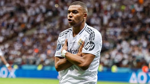 مبابي يحسم موقفه بشأن الرحيل عن صفوف ريال مدريد