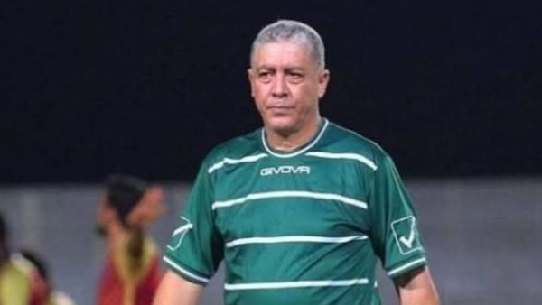 محمد عمر يطالب الأهلي بالتعاقد مع مدير فني بمواصفات مانويل جوزيه