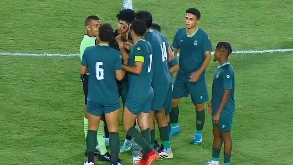 مصدر بالاتحاد السكندري: مفيش مشاكل في «أوضة اللبس».. وهزيمة دجلة طبيعية ولا تدعو للقلق