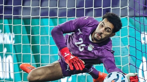 مصطفى شوبير يبدأ البرنامج التأهيلي.. ومحاولات لتجهيزه لمباراة المصري بالدوري