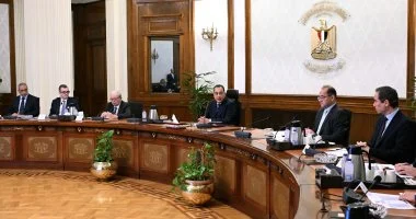 مصطفى مدبولى يكلف الوزراء المعنيين بسرعة تسوية مديونيات الهيئة الوطنية للإعلام