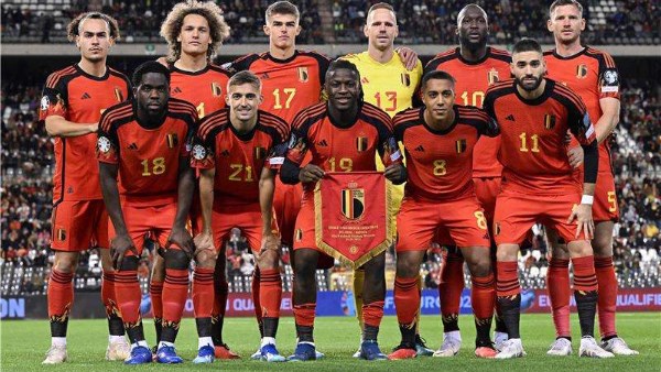منافس مصر.. حريق ضخم يربك معسكر بلجيكا قبل كأس العالم