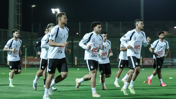 منتخب مصر يواصل تدريباته استعدادًا لودية روسيا.. صور