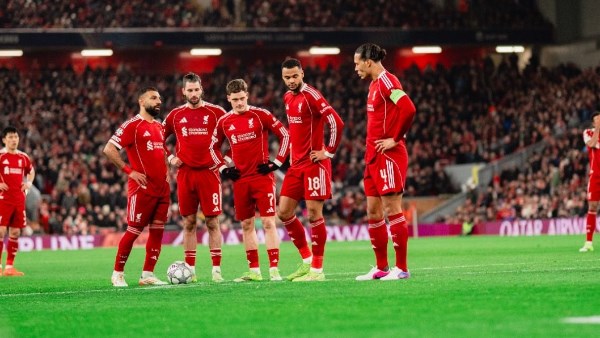 موعد مباراة ليفربول وتشيلسي بقمة الدوري الإنجليزي.. والقنوات الناقلة