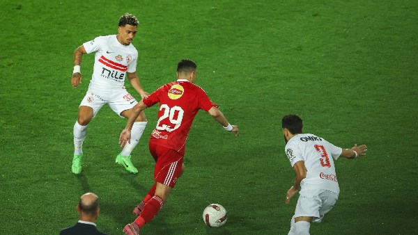 مينا ماهر لـ جماهير الزمالك: “الدوري مش هنسيبه.. إحنا اللي هنجيبه”