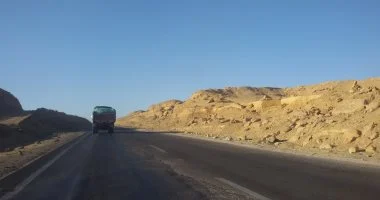 نصائح وإرشادات المرور لتجنب حوادث السيارات بسبب ارتفاع حرارة الجو