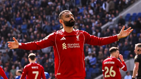 هيقعد ولا ماشي.. مصير غامض لـ محمد صلاح في ليفربول الإنجليزي