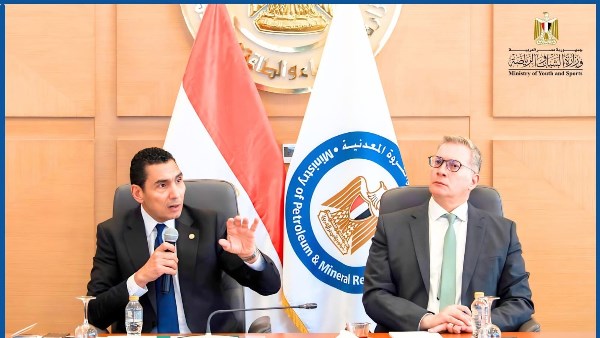 وزير الرياضة: استراتيجيتنا ترتكز على تأهيل “قادة المستقبل” بالتعاون مع وزارة البترول