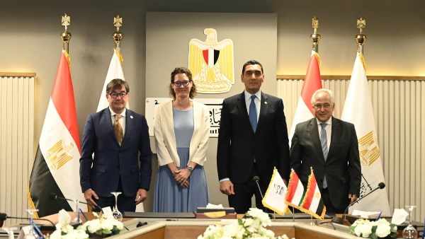 وزير الرياضة يشهد توقيع مذكرة تفاهم بين اللجنة البارالمبية المصرية والمجرية لتعزيز التعاون المشترك