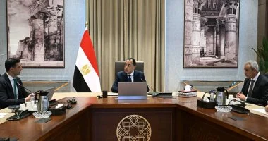 وزير الصناعة: استهداف زيادة الصادرات لـ 100 مليار دولار وتحديد 7 قطاعات ذات أولوية ضمن استراتيجية 2030