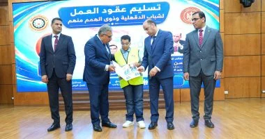 وزير العمل: تراجع البطالة إلى 6% بفضل المشروعات القومية