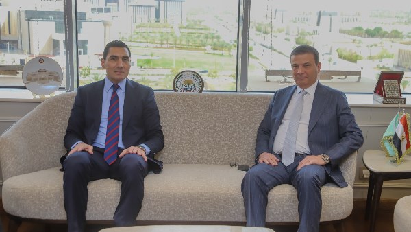 وزيرا الرياضة والزراعة يبحثان عدداً من الملفات المشتركة وسبل تعزيز التعاون بين الوزارتين