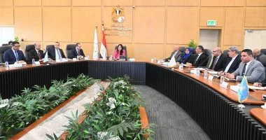 وزيرة الإسكان تترأس اجتماع اللجنة التنسيقية العليا لهيئة المجتمعات العمرانية وأجهزة المدن