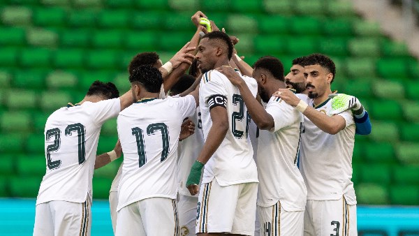 بعد الخروج من كأس العالم.. لاعبو المنتخب السعودي يغادرون بشكل فردي