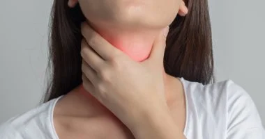 آلام الحلق فى الصيف.. علاجات منزلية تساعد على تخفيف الأعراض