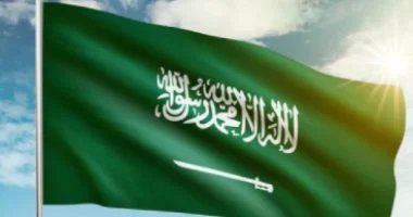 أمير عسير بالسعودية يدشن 9 مشروعات للطرق بالمنطقة بتكلفة بلغت 473 مليون ريال
