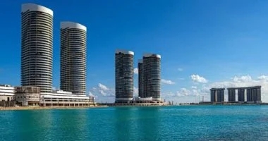 العلمين الجديدة تعزز التنمية المستدامة بمشروعات تحلية المياه والزراعة الحديثة