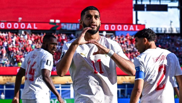 بالتساوي مع محمد صلاح.. إسماعيل صيباري يعادل رقم هدافي العرب بكأس العالم