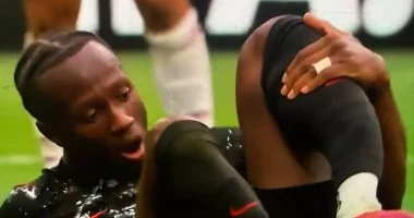 بعد إصابة كونيه بكأس العالم وخضوعه لجراحة.. ما هو كسر الشظية