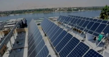 بعد دعم الحكومة إنشاء محطات شمسية بأسطح المنازل.. تعرف على تأمين مخاطر الطاقة المتجددة