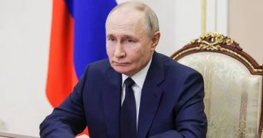 بوتين: الرئيس السيسى صديق مقرب لى ولروسيا.. ومصر من أهم شركائنا بالمنطقة