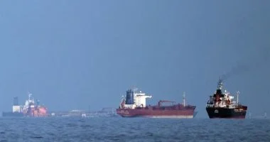 بيان أمريكى خليجى يشدد على أهمية إعادة فتح مضيق هرمز