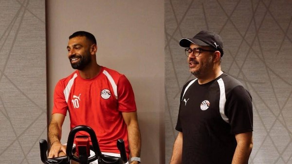 تدريبات استشفائية وبدنية للاعبي منتخب مصر بفندق الإقامة .. صور