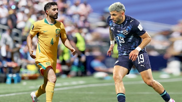 تعادل باراجواي وأستراليا يؤجل تأهل منتخب مصر رسميا لدور الـ32 بكأس العالم