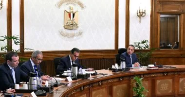 رئيس الوزراء يستعرض جهود تطوير منظومة الإسعاف المصرية