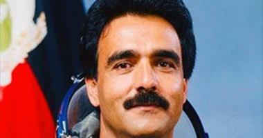 رحيل عبد الأحد مومند أول رائد فضاء أفغانى عن عمر 67 عامًا بعد صراع مع السرطان