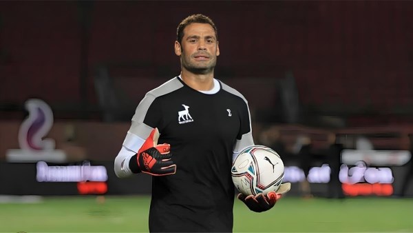 رحيل محمد عبد المنصف عن البنك الأهلي