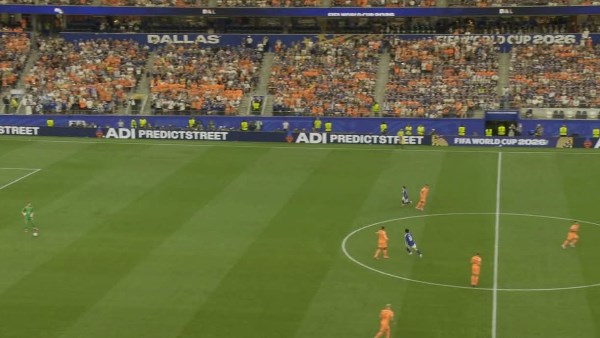 شوط أول سلبي بين هولندا واليابان بكأس العالم