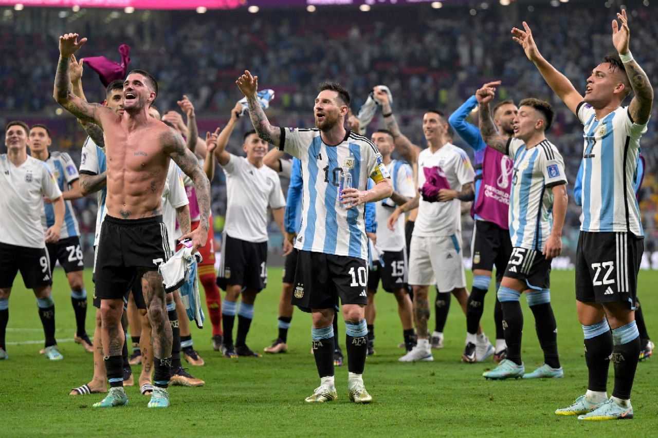 ضربة موجعة للأرجنتين قبل المونديال.. إصابة باليردي تهدد حلم المشاركة في كأس العالم