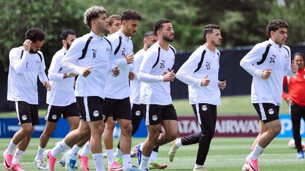 عمرو سلامة : أنا زمالكاوي وبشجع لاعبي الأهلي مع المنتخب