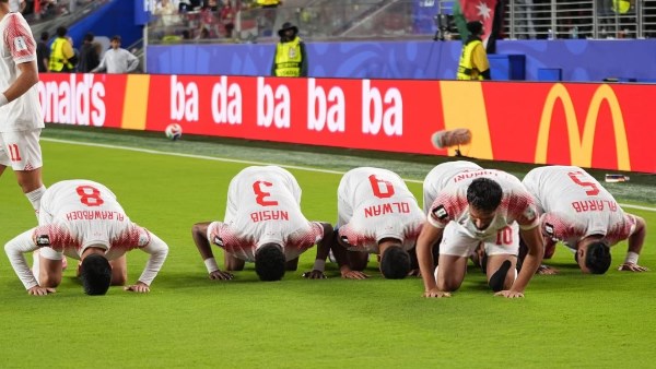 فتحي سند يوجه رسالة دعم لمنتخب الأردن بعد خسارته أمام النمسا في كأس العالم