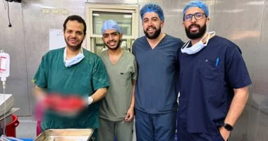 فريق جراحة القلب والصدر بقصر العينى ينجح فى استئصال ورم يزن 9كجم مريض ستينى