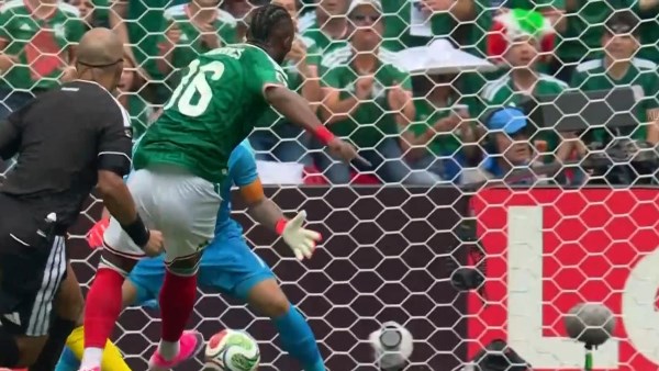 كينونيس لاعب القادسية يسجل الهدف الأول في مونديال 2026