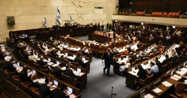 لجنة الكنيست تصادق على مشروع قانون حل البرلمان تمهيداً لطرحه للتصويت
