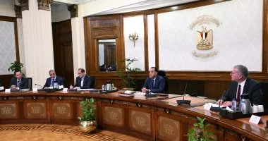 مدبولى يتابع تدبير الاعتمادات المالية لتوفير احتياجات الدولة من منتجات البترول
