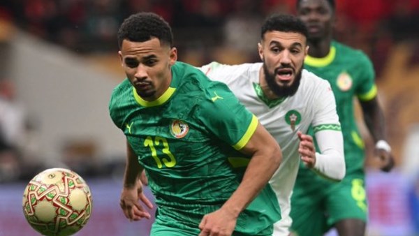 نجم السنغال يتحدى فرنسا قبل المونديال: لا نشعر بالنقص ونحلم بكأس العالم