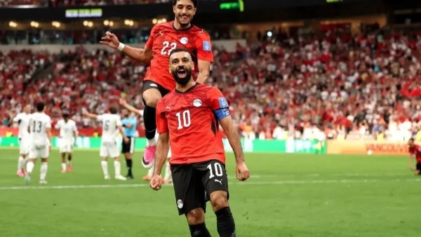 نجم المقاولون السابق: محمد صلاح هرم مصر الرابع.. وحسام حسن أسطورة