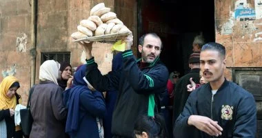 وزير التموين يبحث تكلفة إنتاج الخبز المدعم مع شعبة المخابز