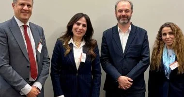 وزيرة الإسكان تبحث مع شركة بريطانية فرص التعاون فى مجالات التخطيط العمرانى