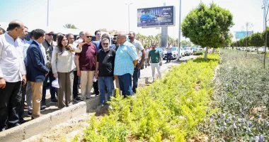 وزيرة الإسكان تتفقد أعمال التطوير بمحور التسعين الشمالي ومنطقة البنوك بالقاهرة الجديدة