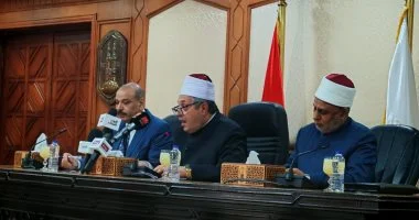 وكيل الأزهر يكشف لجوء بعض الأهالى لتسهيل الغش لأبنائهم من الشرفات